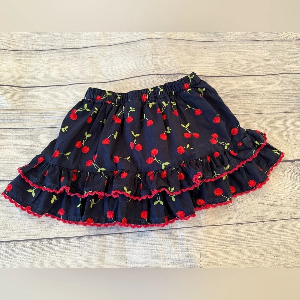 GYMBOREE Playful Cherry Embroidered Skort/size 5T